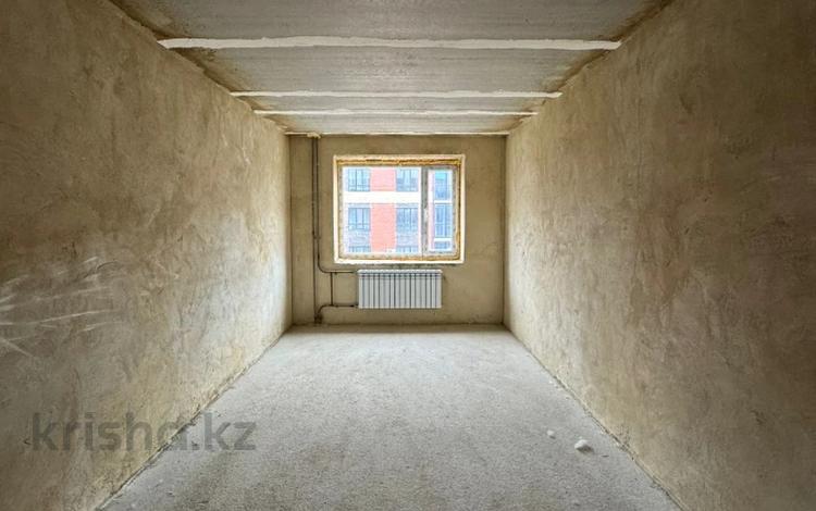 3-бөлмелі пәтер · 84 м² · 4/5 қабат, Габдуллина 27, бағасы: 30 млн ₸ в Кокшетау — фото 3