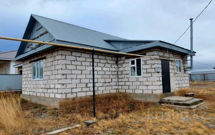 Отдельный дом · 3 комнаты · 70 м² · 10 сот., Акжар плюс 156 за 12.5 млн ₸ в Актобе, жилой массив Акжар-2 — фото 2