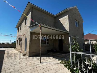 Жеке үй · 8 бөлме · 250 м² · 10 сот., Теңге Ғани Мұратбаев 30 — Үйдің жанында мектеп, балабақша, емхана, спорт кешені, магазин, көше асфалт, барлығы бар, бағасы: 55 млн ₸ в Жанаозен