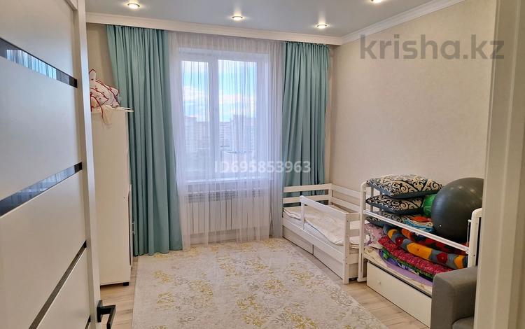 2-бөлмелі пәтер, 70 м², 9/15 қабат, А.Байтұрсынұлы — А 98, бағасы: 28.5 млн 〒 в Астане, Алматы р-н — фото 4