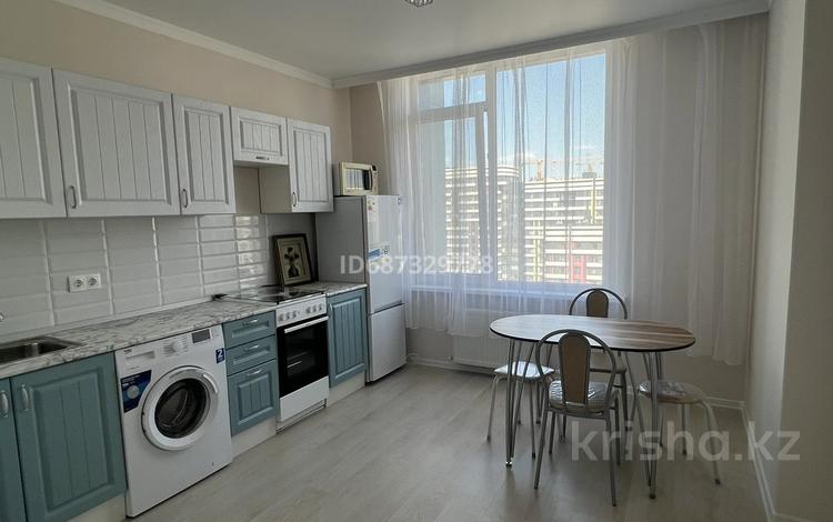 1-комнатная квартира · 42 м² · 13/19 этаж, Туран 57/3 — №24 за 210 000 ₸ в Астане, Есильский р-н — фото 2