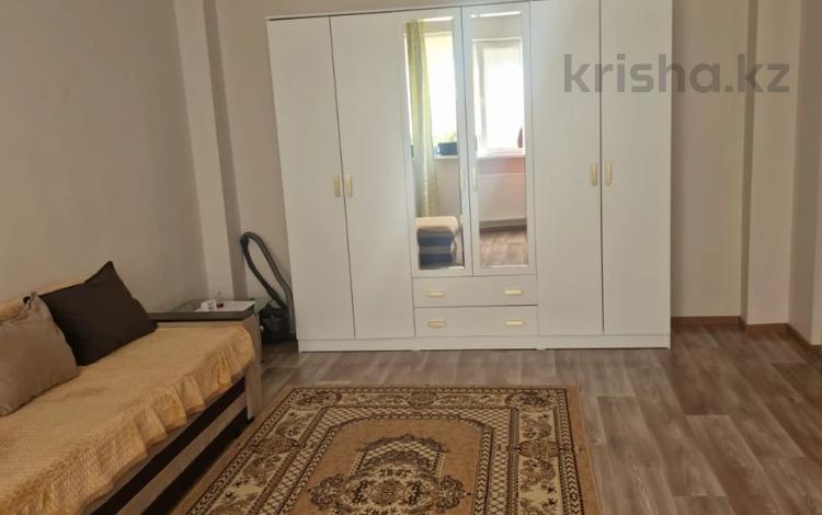 1-бөлмелі пәтер · 45 м² · 1/5 қабат, 17-ш/а. 75, бағасы: 12.5 млн ₸ в Актау, 17-й мкр — фото 3