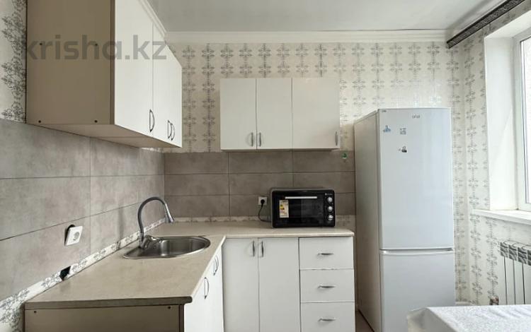 1-комнатная квартира · 38 м² · 8/9 этаж, Кургалжинское шоссе 20Б — КАЗГЮУ, КазМНУ, КазУТБ за 20.9 млн ₸ в Астане, Есильский р-н — фото 15