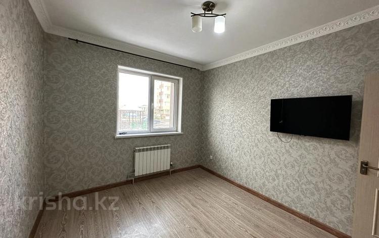 2-комнатная квартира, 54.3 м², 1/3 этаж, Тулпар 5а за 23 млн 〒 в Шымкенте, Каратауский р-н — фото 2