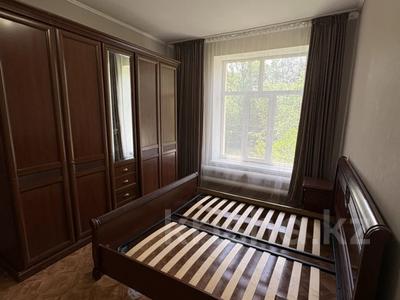 3-бөлмелі пәтер · 100 м² · 2/2 қабат, Габдуллина 59А — Манаса, бағасы: 350 000 ₸ в Алматы, Бостандыкский р-н