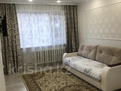 2-комнатная квартира · 48 м² · 3/5 этаж, Бухар Жырау 56 — Абдирова за 11 000 ₸ в Караганде, Казыбек би р-н