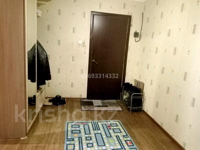 2-комнатная квартира, 53 м², 4/5 этаж, М. Ауезова 165А за 10.3 млн 〒 в Экибастузе