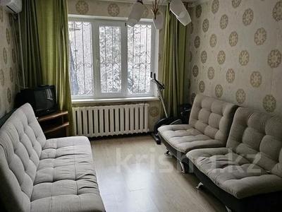 2-комнатная квартира, 57 м², 2/5 этаж, мкр Аксай-4 за 34 млн 〒 в Алматы, Ауэзовский р-н