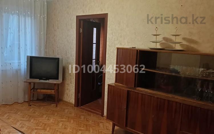 3-комнатная квартира · 60 м² · 4/5 этаж, мкр Новый Город 55 — Парк за 19.9 млн ₸ в Караганде, Казыбек би р-н — фото 2