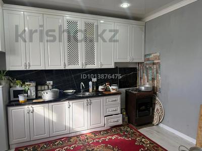 Отдельный дом · 4 комнаты · 154 м² · 10 сот., Мерей 69 166 — Уйге жақын аралықтан асфалть журіп жатыр минисупермаркет бар 25 ші мектепке жақын за 15 млн ₸ в Жанаозен