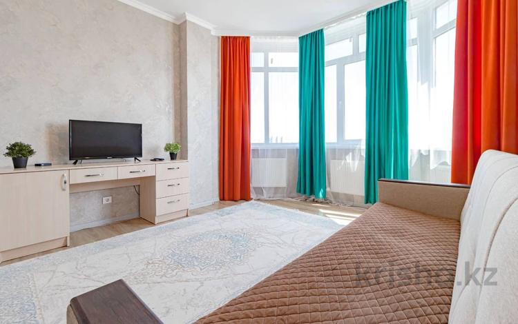 1-комнатная квартира · 42 м² · 14/17 этаж, мкр Комсомольский, Мангилик ел 17 — Мангилик ел-Алматы за 14 000 ₸ в Астане, Есильский р-н — фото 2