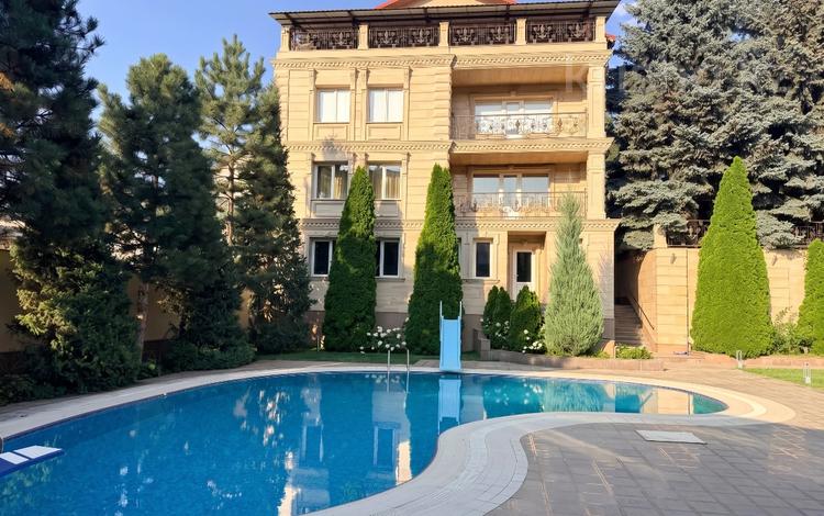 Жеке үй · 8 бөлме · 400 м², Тау Самал ш/а., Оспанова 90, бағасы: 500 000 ₸ в Алматы, Медеуский р-н — фото 23