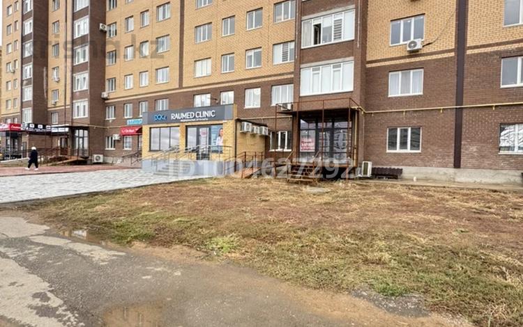 2-комнатная квартира · 80.1 м² · 1/5 этаж, Самал 86 за 35 млн ₸ в Уральске — фото 2