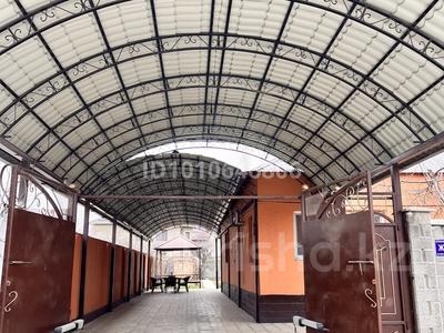 Отдельный дом · 5 комнат · 240 м² · , мкр Нуртас, Жасталап 114 — Малика магазин, садик Жанель за 50 млн ₸ в Шымкенте, Каратауский р-н