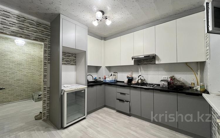 2-комнатная квартира · 57 м² · 5/6 этаж, 32А мкр 11 за 140 000 ₸ в Актау — фото 2