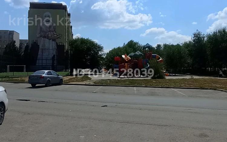 2-бөлмелі пәтер · 45.5 м² · 1/8 қабат, Бокенбай батыра 155/7, бағасы: 17 млн ₸ в Актобе — фото 2