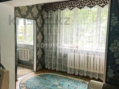3-бөлмелі пәтер · 70 м² · 4/5 қабат, Б.Момыш улы 24, бағасы: 30 млн ₸ в Шымкенте, Абайский р-н