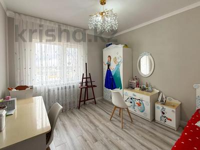 3-комнатная квартира · 82.3 м² · 10/10 этаж, Каратал за 33 млн ₸ в Талдыкоргане