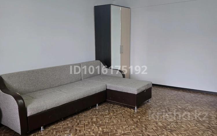 1-комнатная квартира · 42 м² · 2/5 этаж, Рахымбаева 26 за 170 000 ₸ в  — фото 2