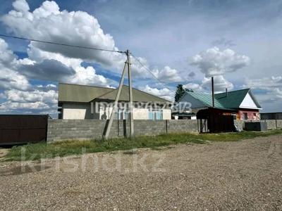 Отдельный дом · 3 комнаты · 140 м² · 12 сот., 2 школьный переулок 2 — 48 школа за 22 млн 〒 в Семее