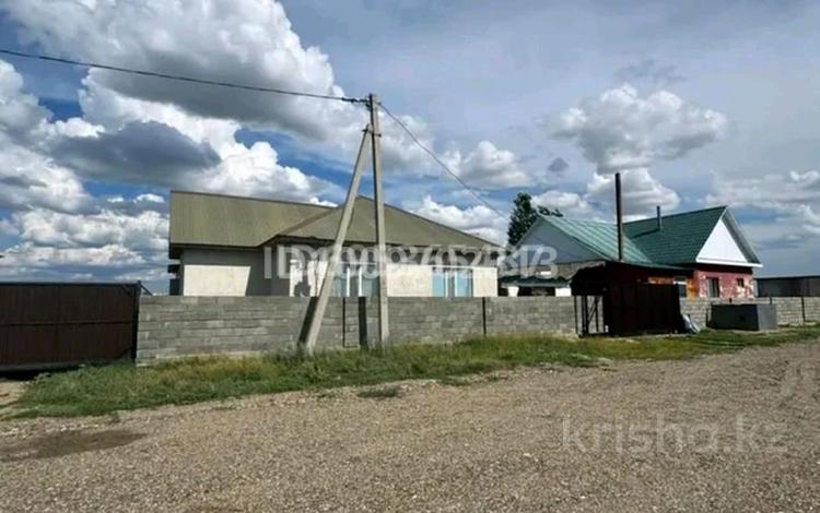 Отдельный дом · 3 комнаты · 140 м² · 12 сот., 2 школьный переулок 2 — 48 школа за 22 млн ₸ в Семее — фото 2