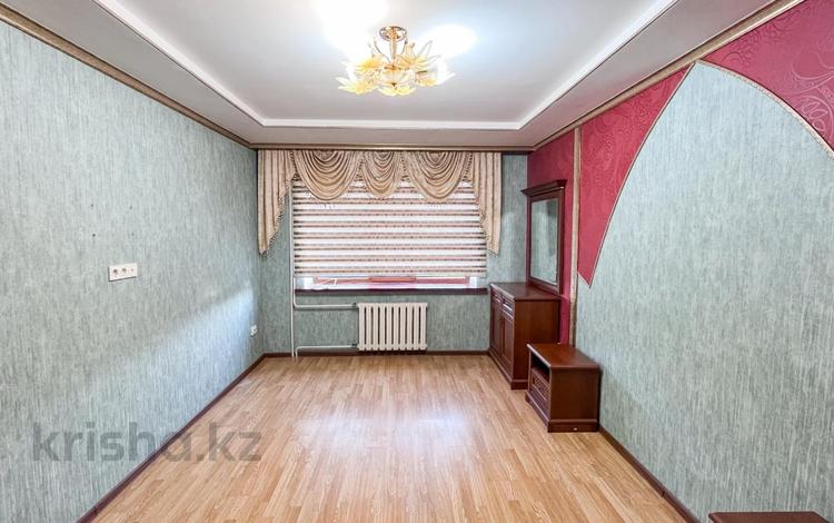 3-бөлмелі пәтер · 70.9 м² · 2/5 қабат, Достық ш/а 86А, бағасы: 30 млн ₸ в Талдыкоргане, мкр Достык — фото 2
