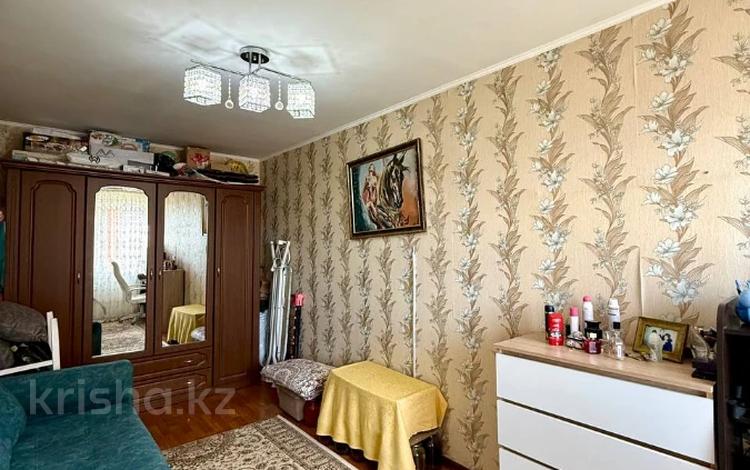 2-бөлмелі пәтер · 46.9 м² · 5/5 қабат, Махмбета 116а, бағасы: 13 млн ₸ в Атырау — фото 2