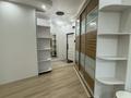2-бөлмелі пәтер · 80 м² · 13/22 қабат, Достык 97б, бағасы: 750 000 ₸ в Алматы, Медеуский р-н — фото 11