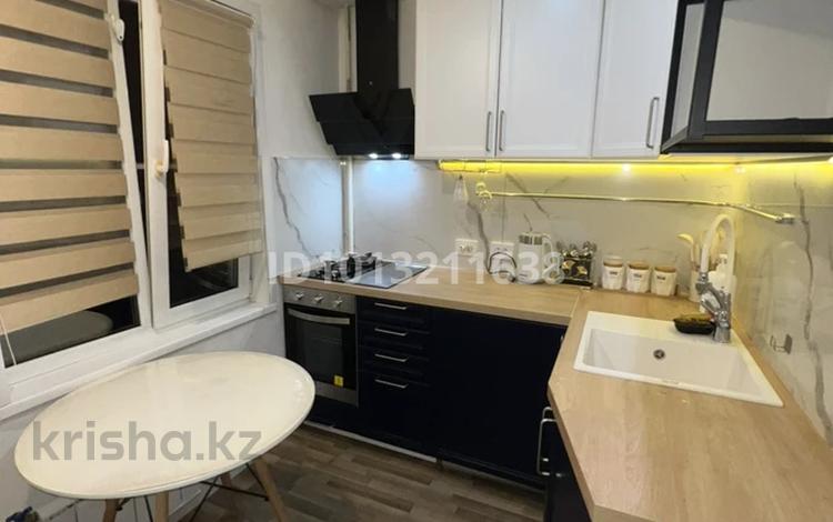 2-бөлмелі пәтер · 54 м² · 3/5 қабат, Жамбыл — Муканова, бағасы: 18 000 ₸ в Алматы, Алмалинский р-н — фото 2