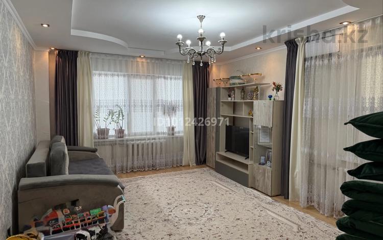 2-комнатная квартира · 74.4 м² · 3/9 этаж, Авангард -2 микрорайон 23А — По владимирского за 27 млн ₸ в Атырау, мкр Авангард-2 — фото 2