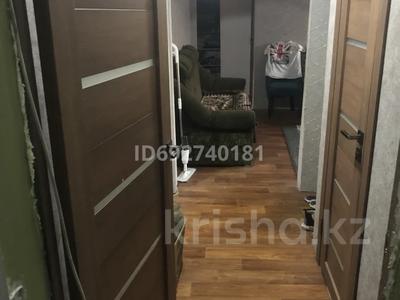 3-комнатная квартира, 59 м², 1/5 этаж, Казахстан 93 за 19 млн 〒 в Усть-Каменогорске
