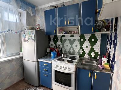 2-комнатная квартира · 42 м² · 5/5 этаж, Момашулы 70 за 8.5 млн 〒 в Экибастузе