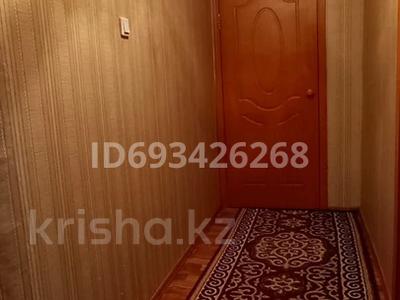 2-комнатная квартира, 43 м², 2/5 этаж, Республики 71/2 за 8.5 млн 〒 в Темиртау