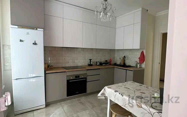 2-комнатная квартира · 65 м² · 9/16 этаж, Пр. Тауелсыздык 39 — Дворец школьников за 300 000 ₸ в Астане, Алматы р-н — фото 2