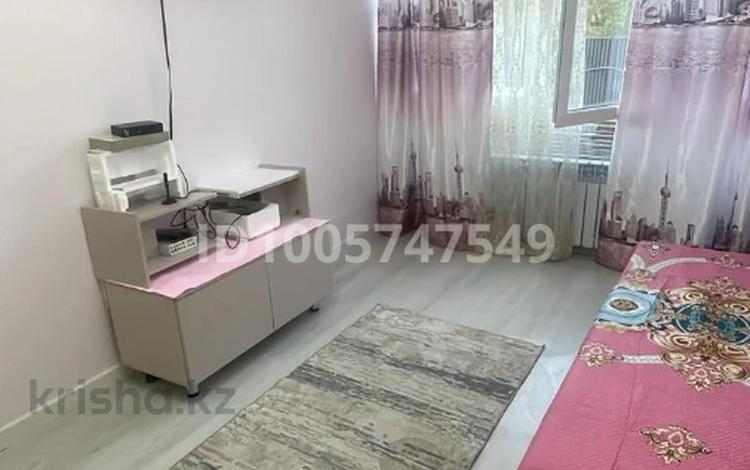 1-комнатная квартира · 24 м² · 1/9 этаж, мкр Кокжиек, Жолымбет 65/18 за 180 000 ₸ в Алматы, Жетысуский р-н — фото 2