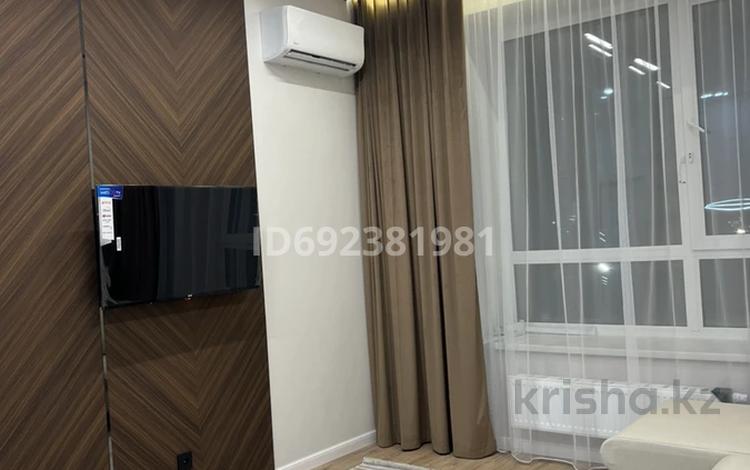 2-комнатная квартира, 41 м², 4/12 этаж, Аль-Фараби 5 — Бухар Жырау