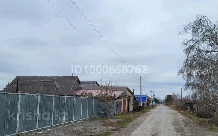 Отдельный дом · 2 комнаты · 50 м² · 8 сот., Дачный корпоратив — Пляж Дамса за 25 млн 〒 — фото 2