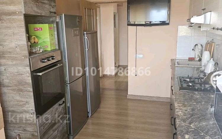 2-комнатная квартира · 65 м² · 8/9 этаж, Достык за 450 000 ₸ в Алматы, Медеуский р-н — фото 2