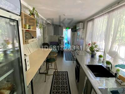 5 комнат · 90 м² · 2 этаж, Жарокова 129 — Мынбаева за 3 500 〒 в Алматы, Бостандыкский р-н