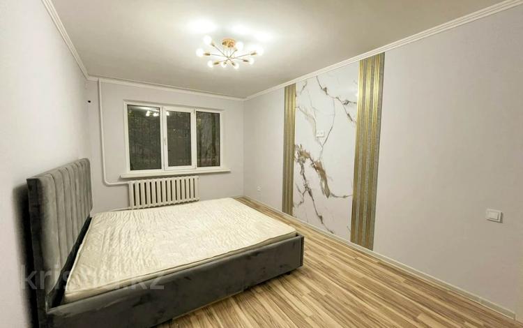 2-комнатная квартира, 42 м², Досмухамедова за 32 млн 〒 в Алматы, Алмалинский р-н — фото 2