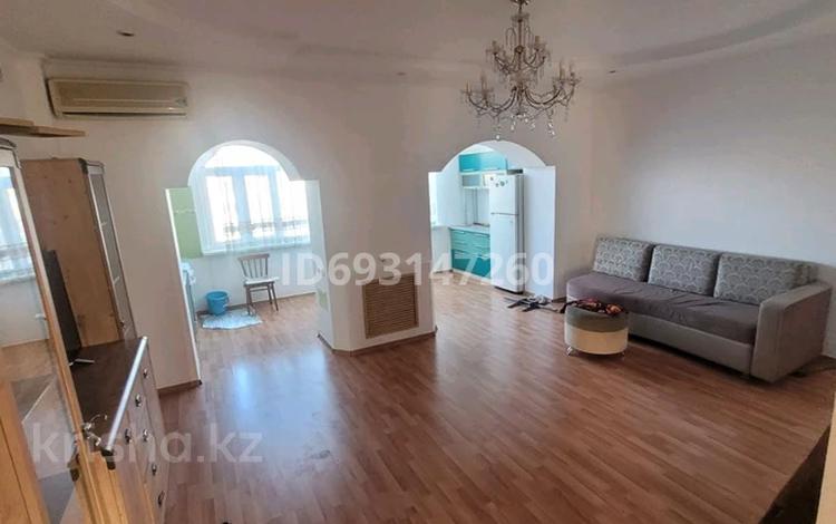3-комнатная квартира, 67 м², 4/5 этаж, Кабанбай Батыр за 17.5 млн 〒 в Талдыкоргане, мкр Самал — фото 2