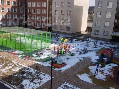 3-бөлмелі пәтер · 70 м² · 3/5 қабат, Гүлдер 2 ш/а., Мкр Юго-Восток, мкр Гульдер 2 61/2 — Муканова, бағасы: 300 000 ₸ в Караганде, Казыбек би р-н