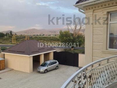 Отдельный дом · 10 комнат · 750 м², Кызыл кайнар 68 за 2.5 млн 〒 в Таразе