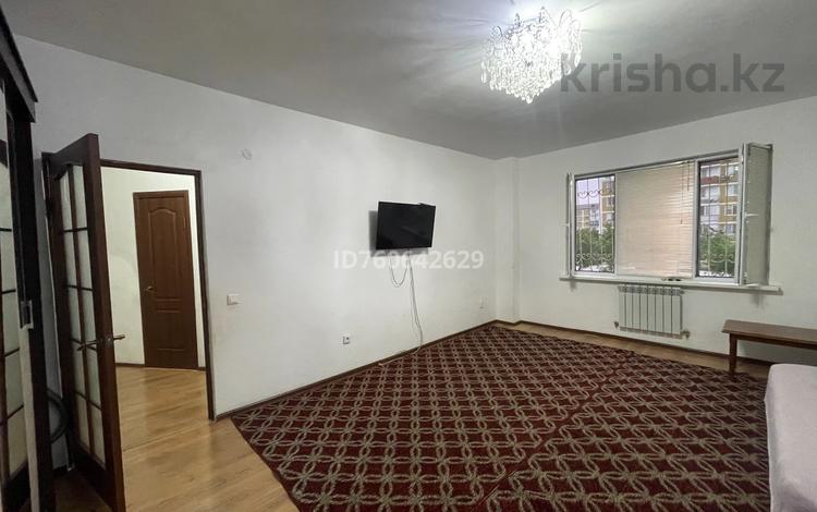 1-бөлмелі пәтер · 45 м² · 1/5 қабат, мкр Нурсая 106, бағасы: 16.5 млн ₸ в Атырау — фото 2