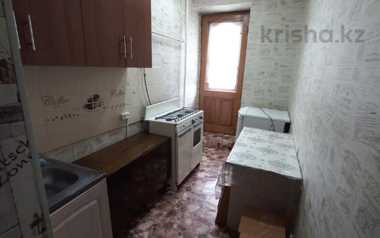 2-комнатная квартира · 44 м² · 4/5 этаж, Джаникешева 4 за 90 000 ₸ в Уральске — фото 8