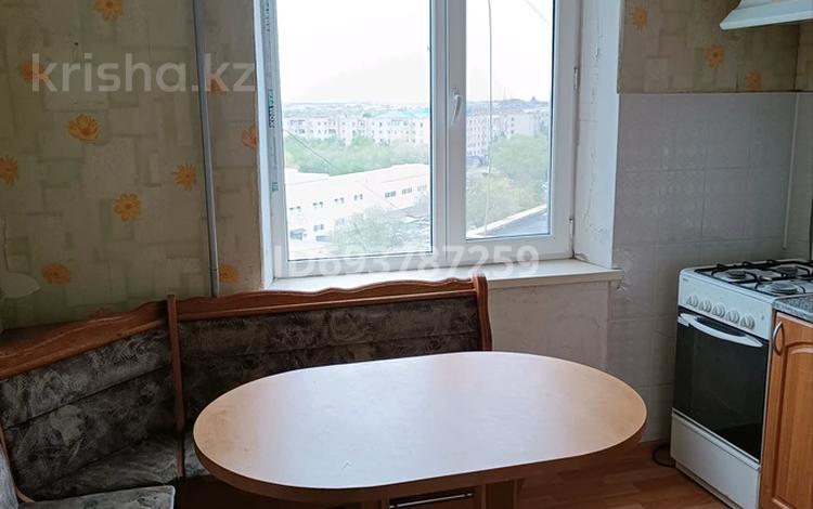 2-комнатная квартира · 54 м² · 8/9 этаж, мкр Жилгородок, Тынышбаева 49 — Рынка за 16.3 млн ₸ в Актобе — фото 2