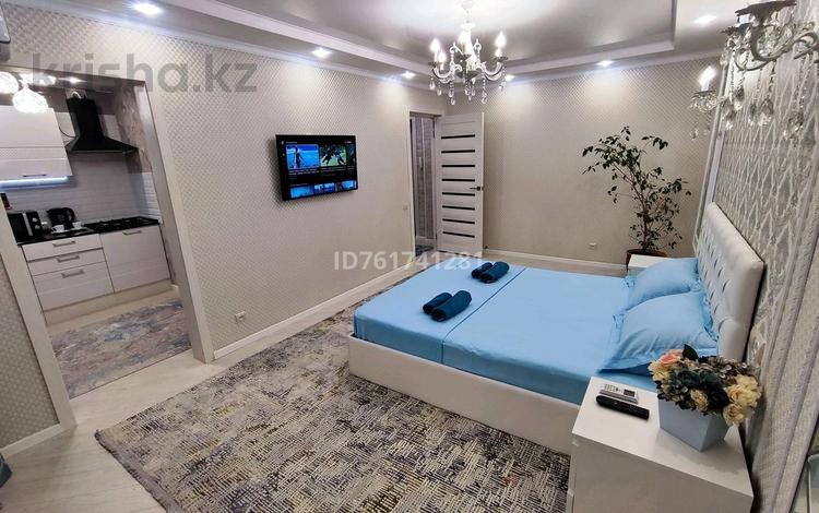 1-комнатная квартира · 33 м² · 3/5 этаж, 8марта — Саяхата за 15 000 〒 в Уральске — фото 14