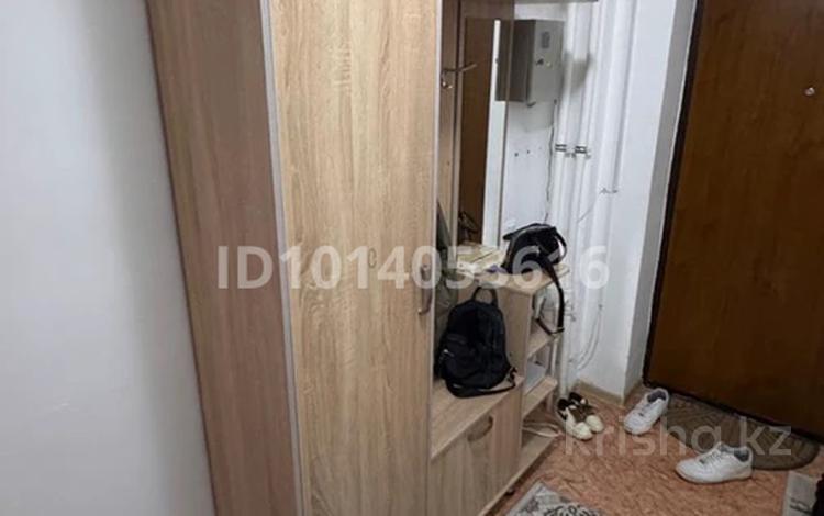 2-комнатная квартира · 63 м² · 1/5 этаж, мкр Береке за 200 000 ₸ в Атырау — фото 2