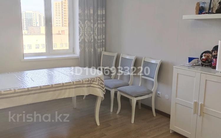 3-комнатная квартира · 110 м² · 6/6 этаж, Максут Нарикбаев 5 за 500 000 〒 в Астане, Нура р-н — фото 2