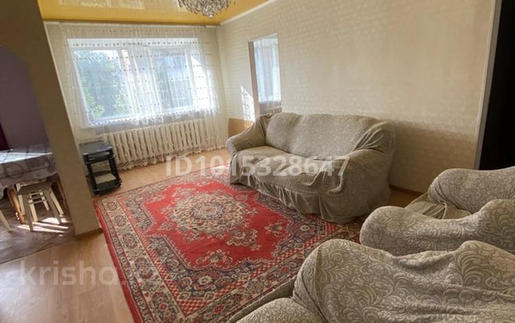 2-бөлмелі пәтер · 42 м² · 2/4 қабат, Абылайхана 46, бағасы: 150 000 ₸ в Щучинске — фото 2